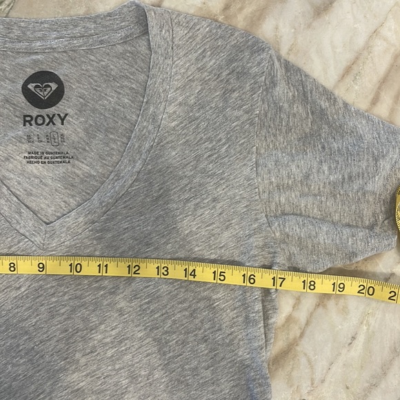 Roxy VNeck Peace Be The Journey Large T Shirt - Picture 3 of 6